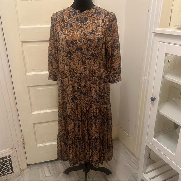 lollys laundry Dresses & Skirts - Lollys Laundry Copenhagen Netallic Drop Waist Tiered Floral Print Midi Dress
